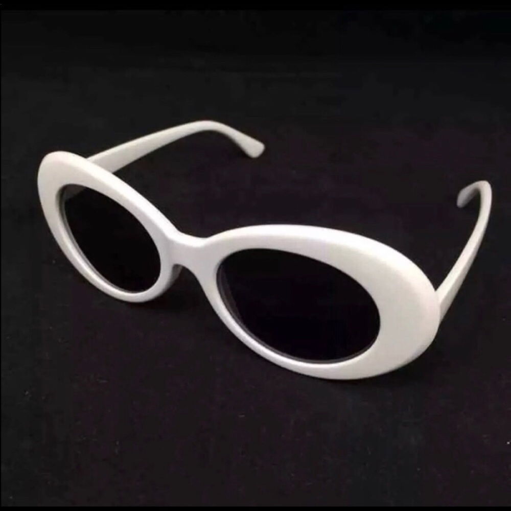 Clout goggle white frame sunglasses
